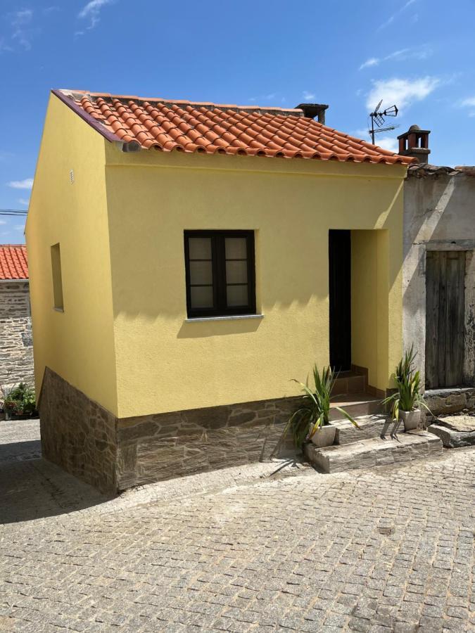 Casas Do Coa - Casa Do Castelo Villa Vila Nova de Foz Coa Exterior photo